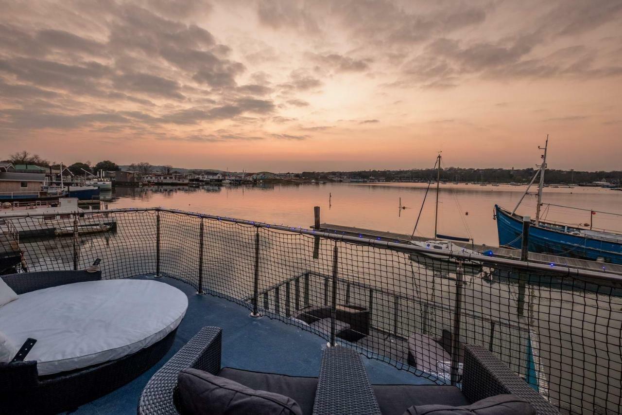 Houseboat Harbourside View Bed & Breakfast Newport  Luaran gambar